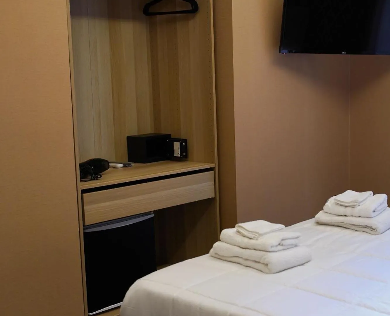 Arco Del Gigante Hotel Naples