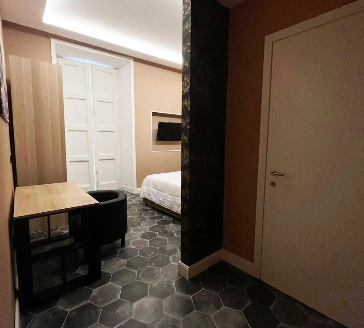 Guest house Arco Del Gigante Hotel Naples